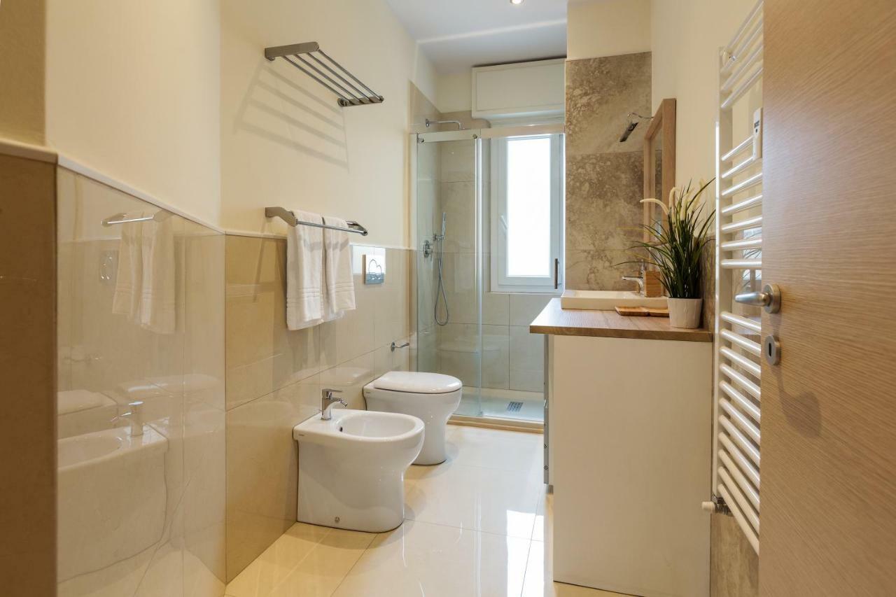Cinque Terre The Square Apt - Two Bathrooms 라스페치아 외부 사진